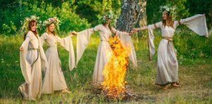Празднуем летнее солнцестояние:ритуалы и гадания